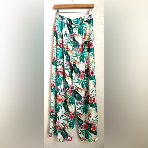 Vince Camuto Wrap Tie Cover Up Pants - Balines Floral - Picture 5 of 6